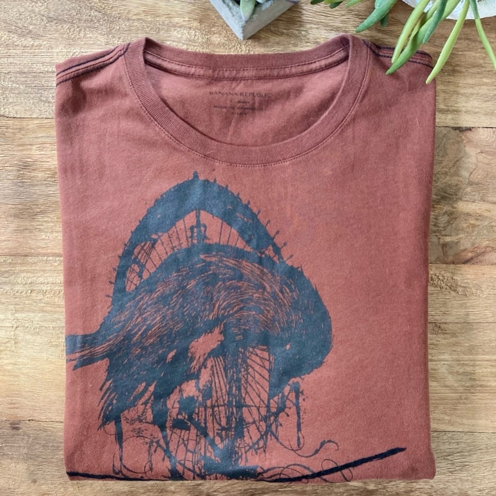 BANANA REPUBLIC Graphic Print Long Sleeve T-Shirt